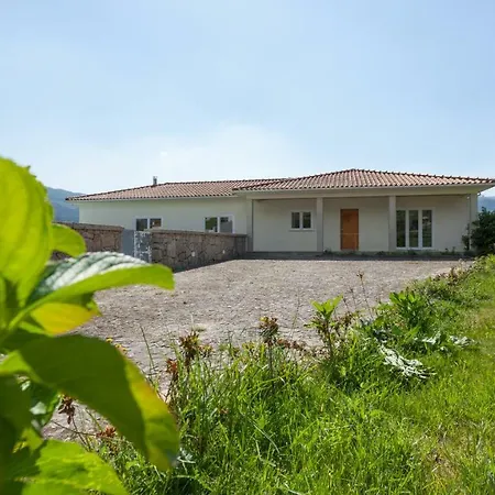 Semesterbostad Casa Panoramica Aurora Celorico De Basto