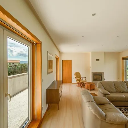 Casa Panoramica Aurora * Селорику-ди-Башту